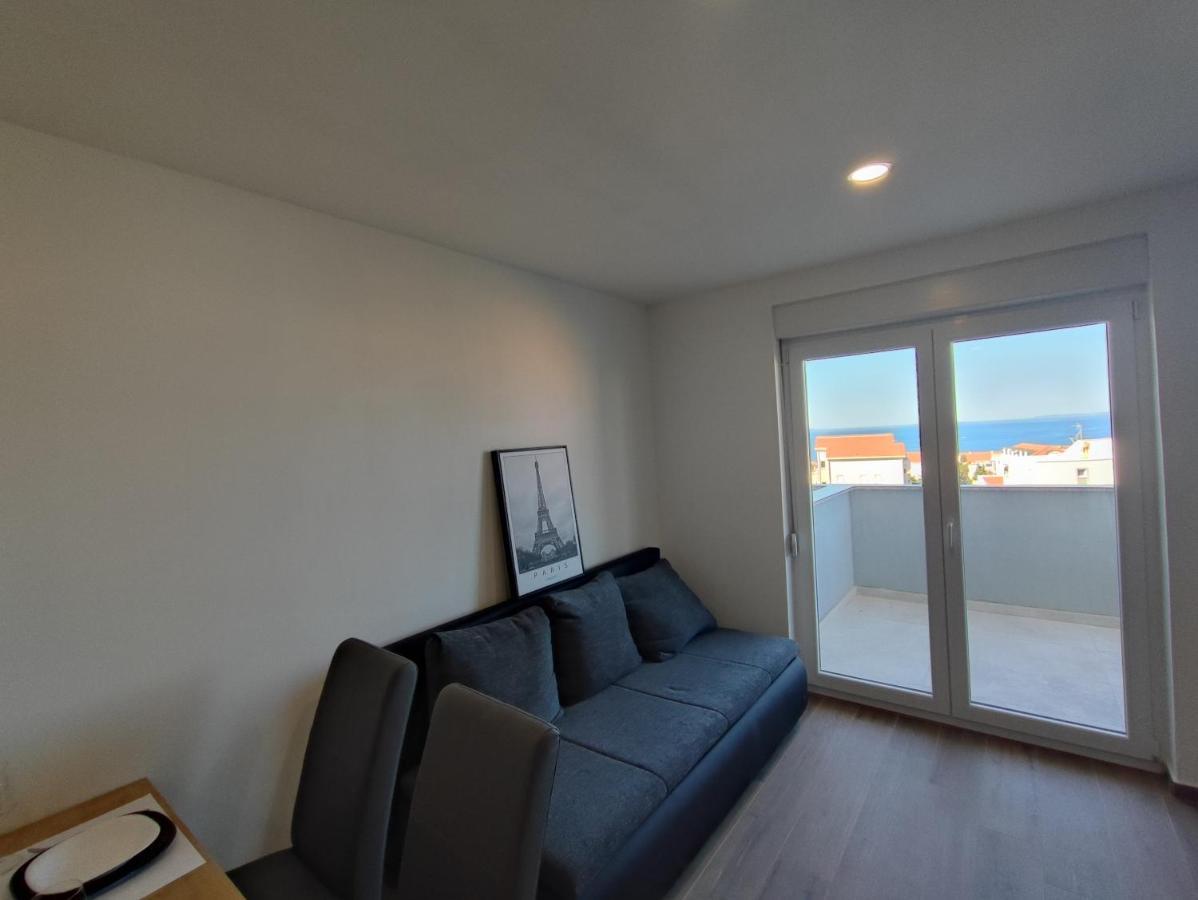 Dali II Apartment โนวาลยา ภายนอก รูปภาพ