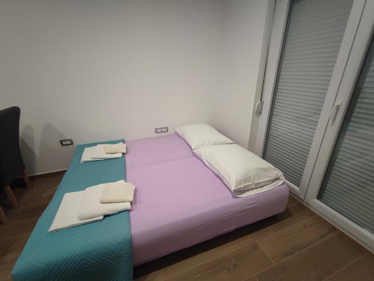 Dali II Apartment โนวาลยา ภายนอก รูปภาพ