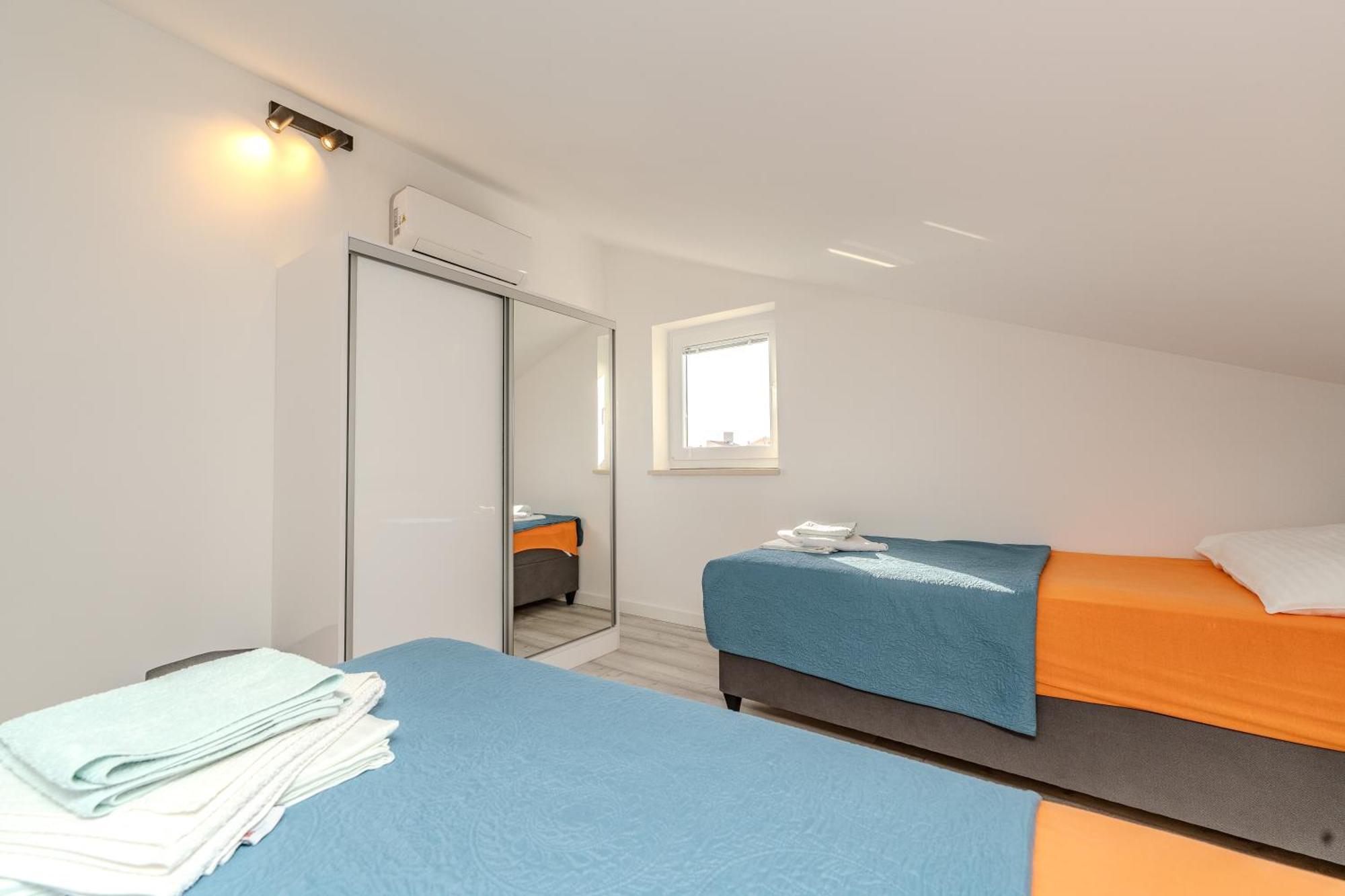 Dali II Apartment โนวาลยา ภายนอก รูปภาพ