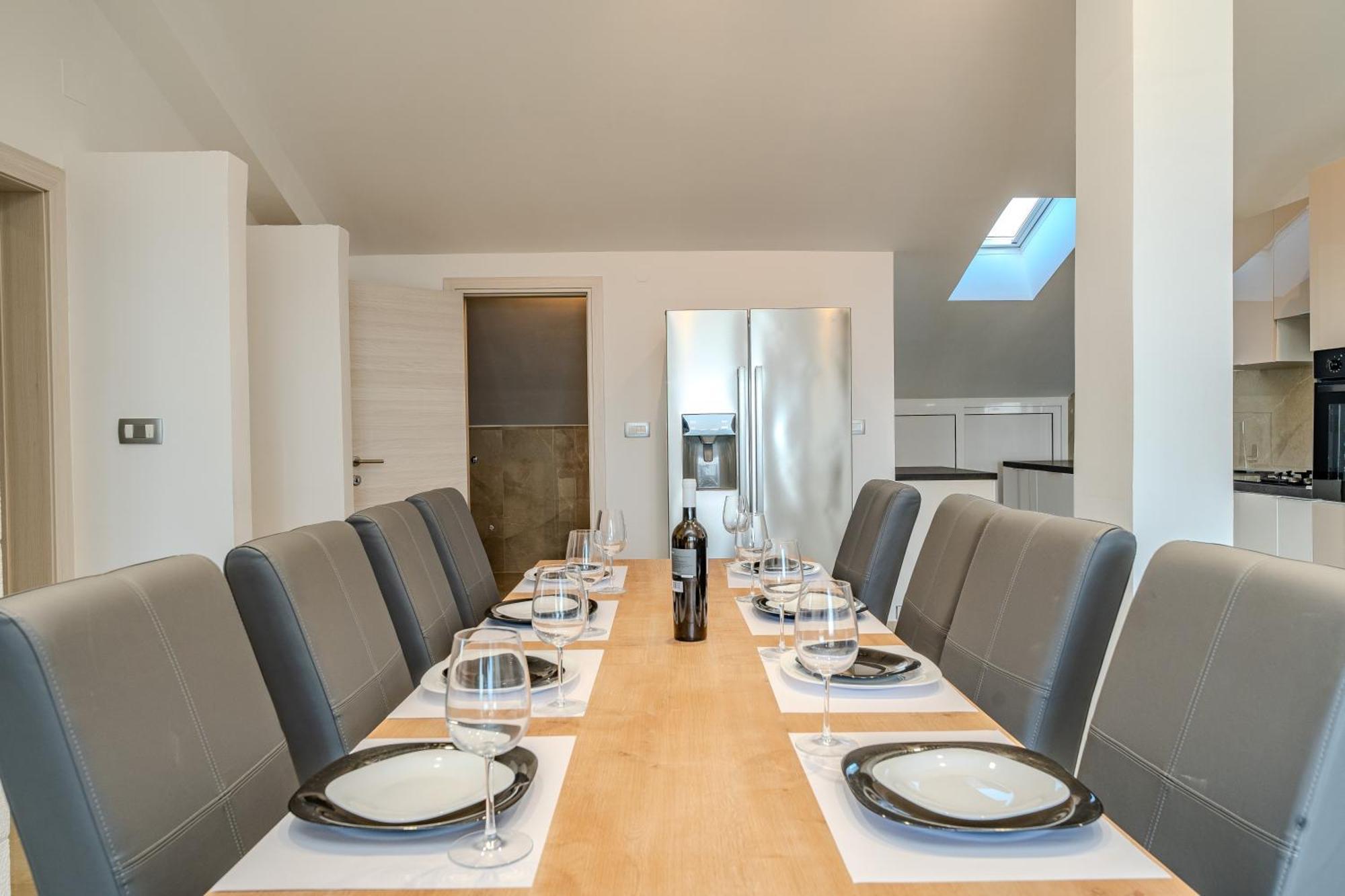 Dali II Apartment โนวาลยา ภายนอก รูปภาพ